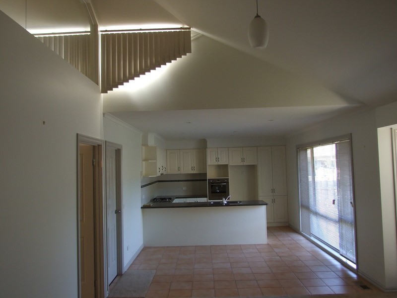 3 Shakespeare Avenue, Mooroolbark VIC 3138