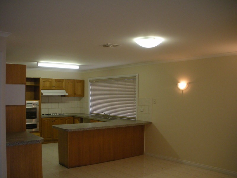 4 Winton Court, Montrose VIC 3765