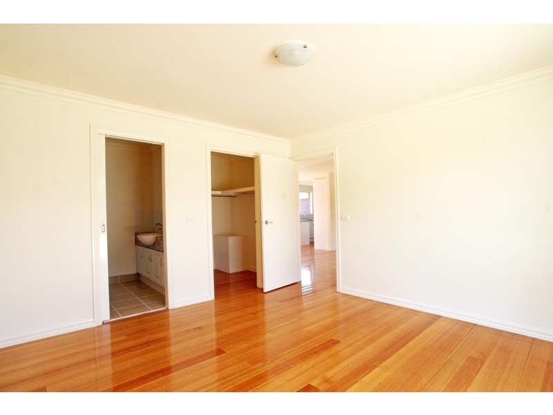 2/16-20 Smith Street, Healesville VIC 3777
