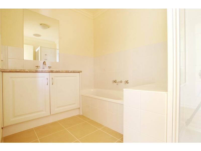 2/16-20 Smith Street, Healesville VIC 3777