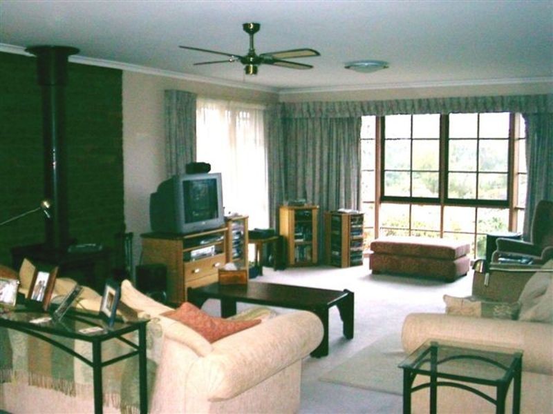 9 Panorama Drive, Croydon North VIC 3136