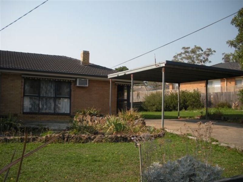 4 Yates Court, Mooroolbark VIC 3138