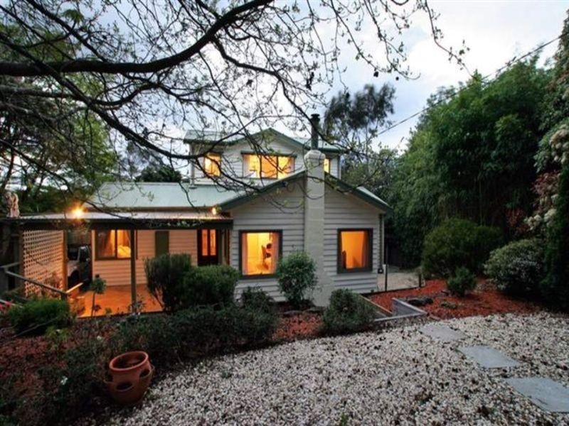 17 The Wridgeway, Mount Evelyn VIC 3796