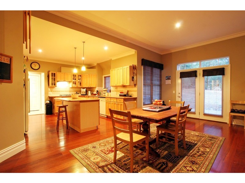 9 Bright Road, Montrose VIC 3765