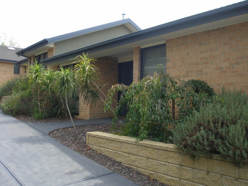 2/5 Humber Road, Croydon North VIC 3136