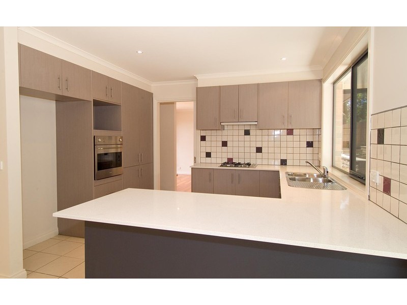 2/5 Humber Road, Croydon North VIC 3136