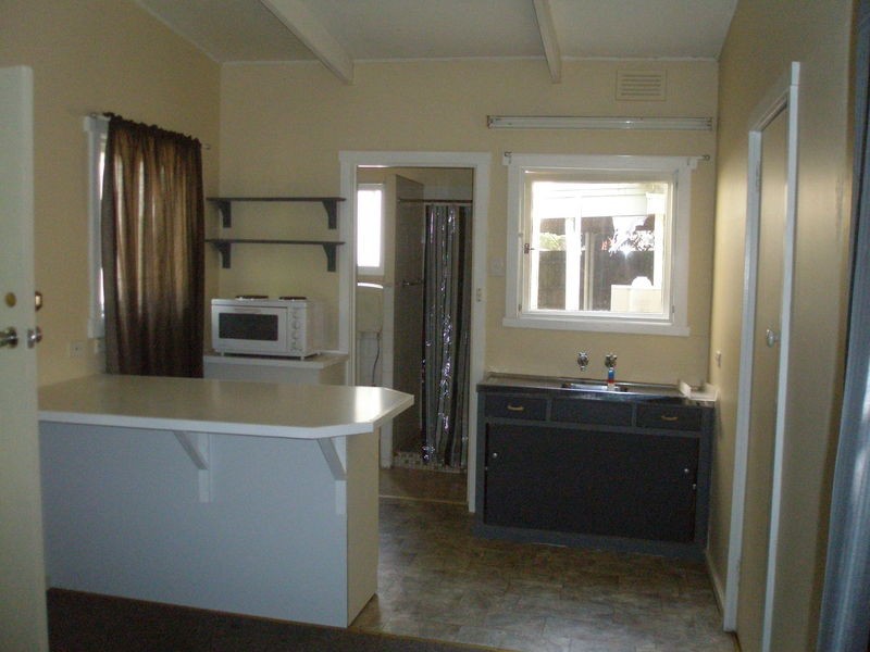 2/56 Hull Road, Croydon VIC 3136