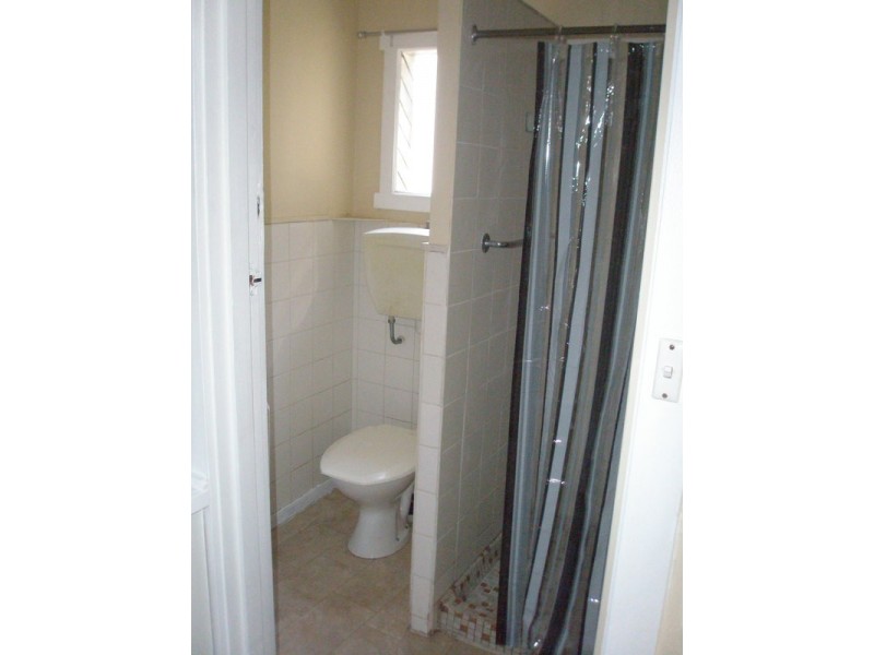 2/56 Hull Road, Croydon VIC 3136