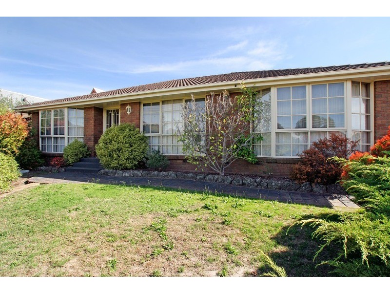 9 Panorama Drive, Croydon North VIC 3136