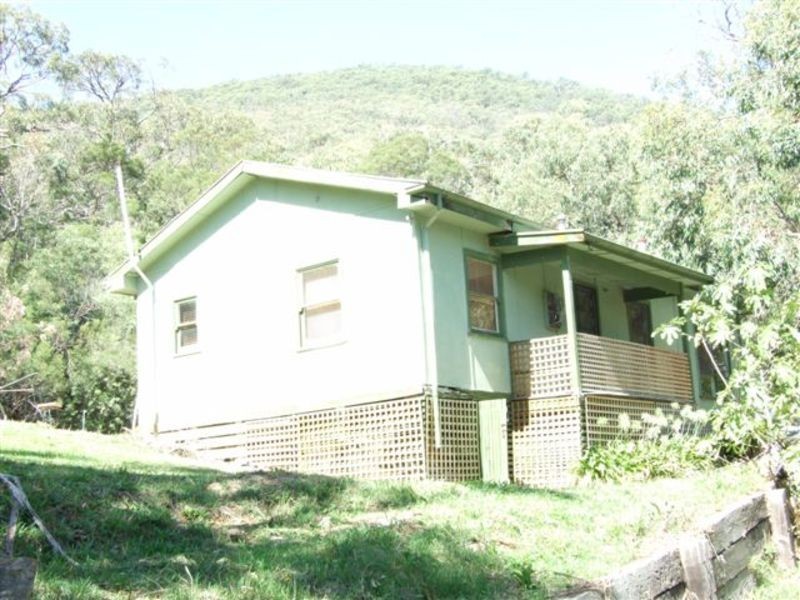 3 Lower View Road, Montrose VIC 3765