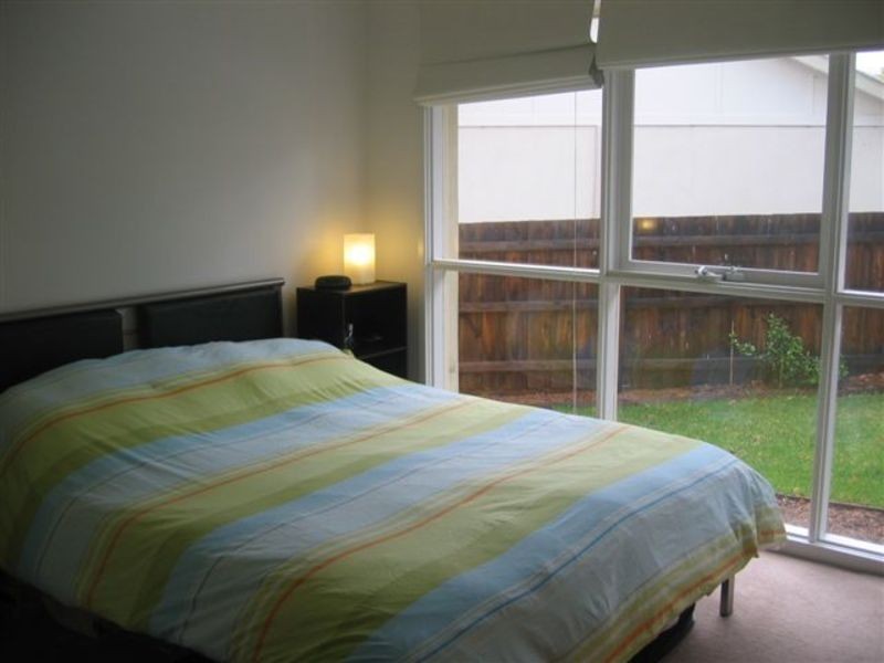 123 Cambridge Road, Mooroolbark VIC 3138