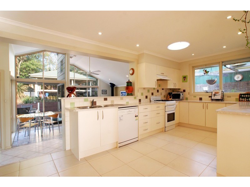 1 Eliot Court, Mooroolbark VIC 3138