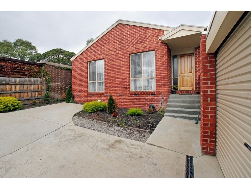 Chirnside Park VIC 3116