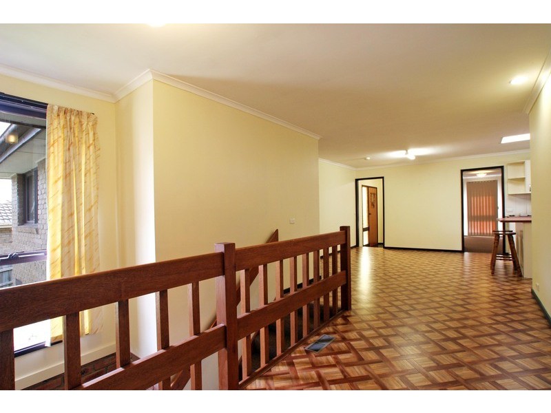 79 Esther Crescent, Mooroolbark VIC 3138