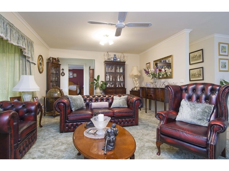 11 Keats Road, Mooroolbark VIC 3138