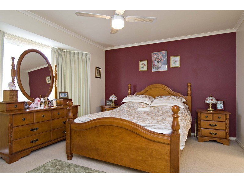 11 Keats Road, Mooroolbark VIC 3138