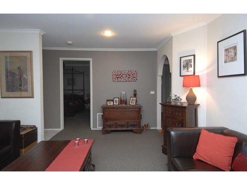 17 Bristol Crescent, Lilydale VIC 3140
