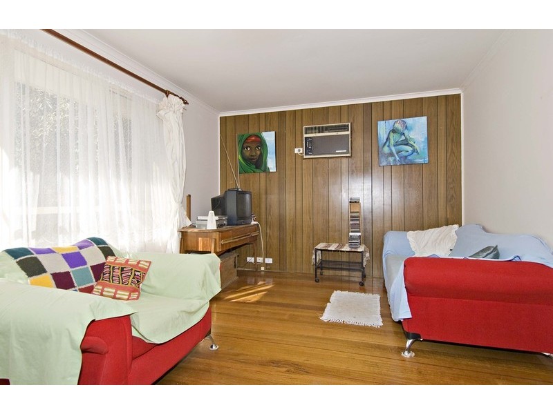 6 Donne Court, Mooroolbark VIC 3138
