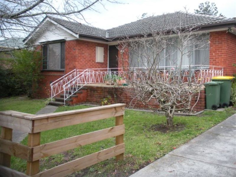 10 Wimbledon Court, Mooroolbark VIC 3138