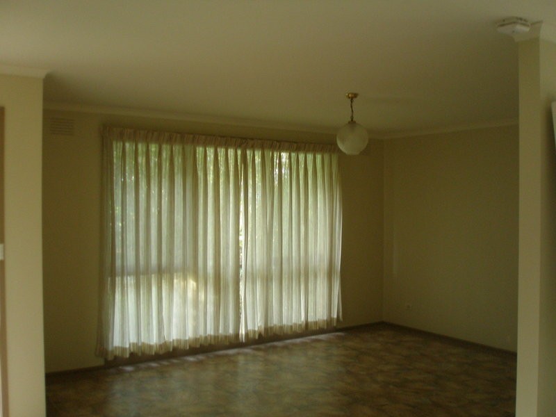 1/300 Dorset Road, Croydon VIC 3136