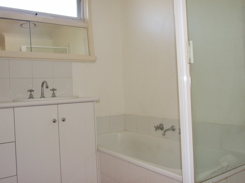 56 Taylor Road, Mooroolbark VIC 3138