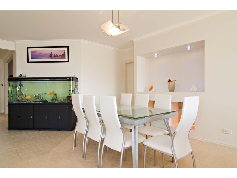 Chirnside Park VIC 3116