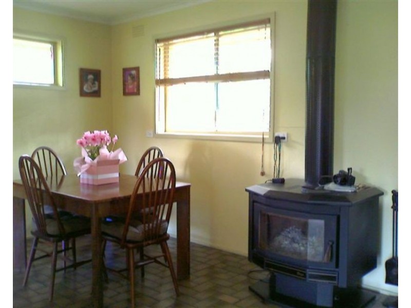 3 Lorna Court, Mooroolbark VIC 3138