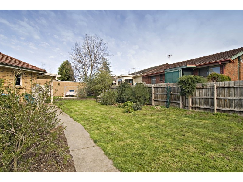 84 Sherlock Road, Croydon VIC 3136