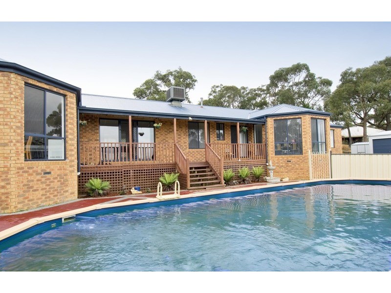 29a Fernleigh Drive, Mooroolbark VIC 3138