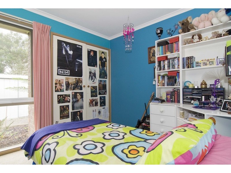 12 Chedworth Court, Kilsyth South VIC 3137