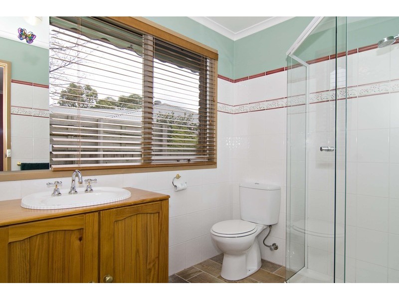 12 Chedworth Court, Kilsyth South VIC 3137