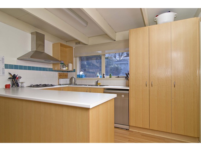 12 Central Avenue, Mooroolbark VIC 3138