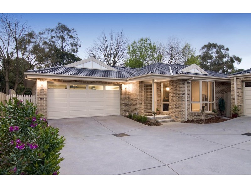 2/73 Cardigan Road, Mooroolbark VIC 3138