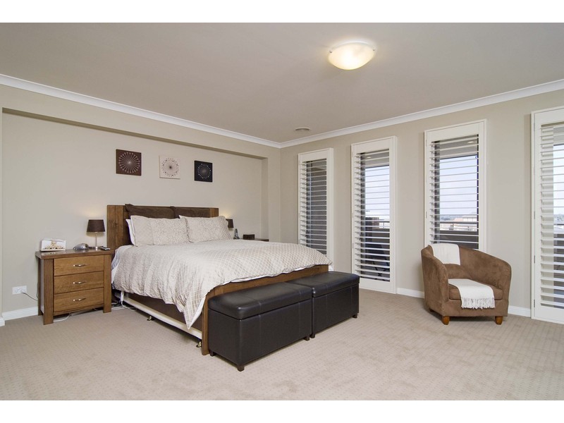 36 Kingston Way, Mooroolbark VIC 3138