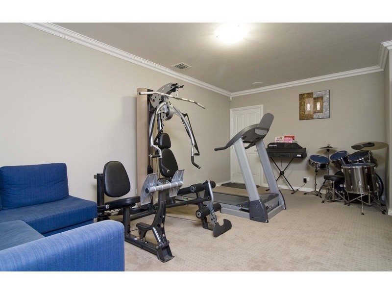 36 Kingston Way, Mooroolbark VIC 3138