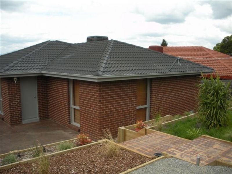 24 Polaris Way, Chirnside Park VIC 3116