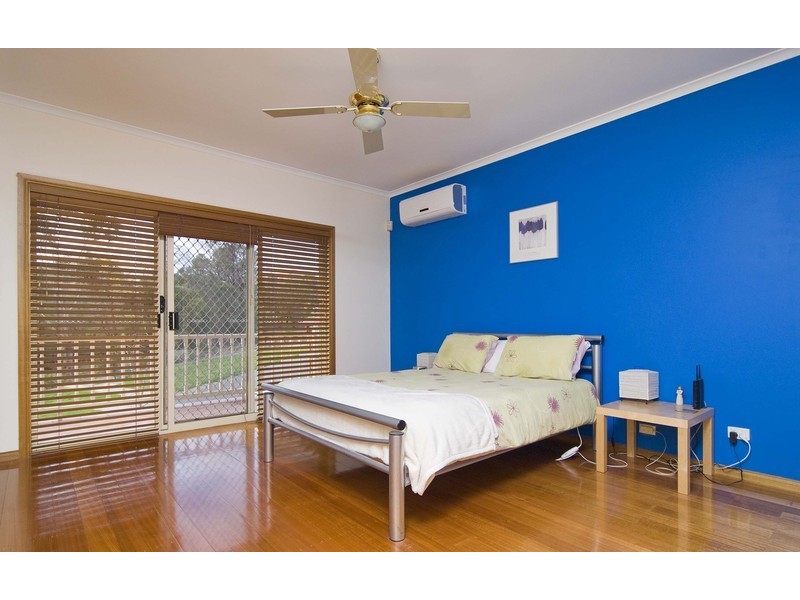 Chirnside Park VIC 3116