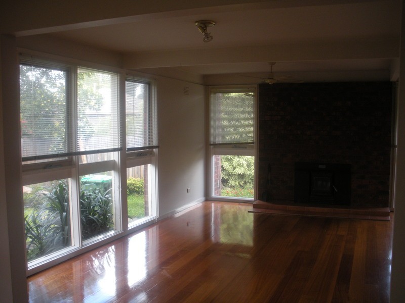 21 Piccadilly Court, Kilsyth VIC 3137