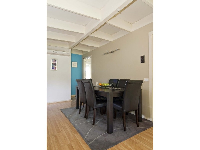 12 Central Avenue, Mooroolbark VIC 3138