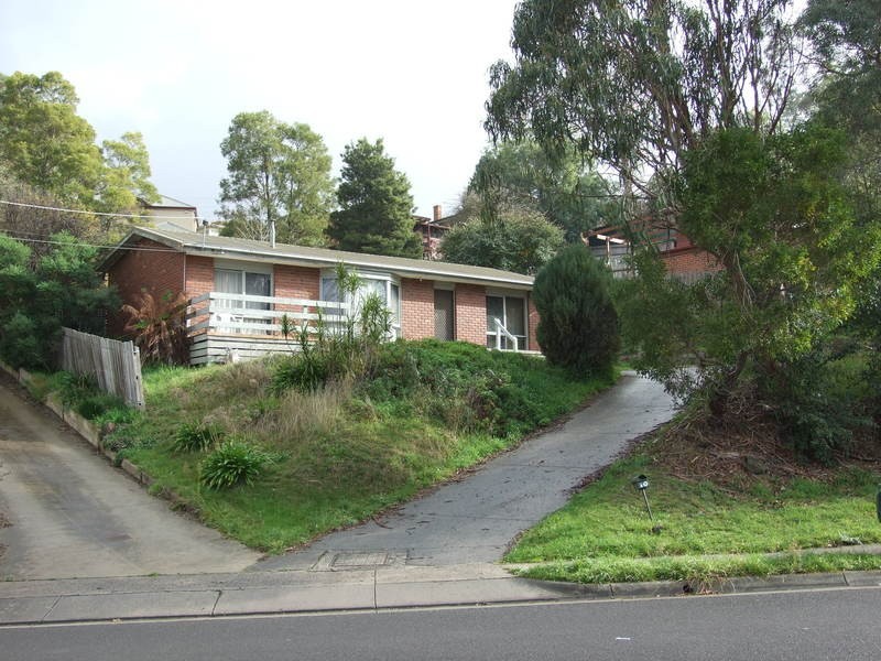 10 Landara Court, Mooroolbark VIC 3138