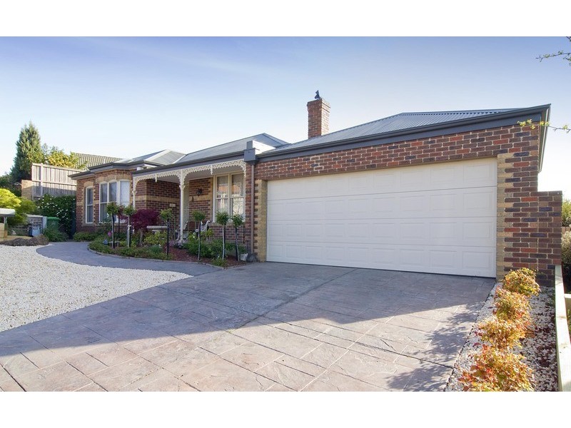 7 Hillrise Crescent, Chirnside Park VIC 3116