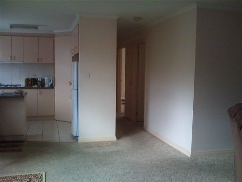 1/17 Karingal Street, Croydon VIC 3136