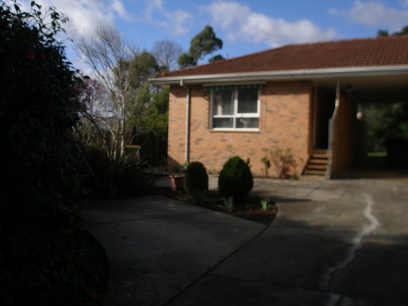 6A Dennis Court, Mooroolbark VIC 3138