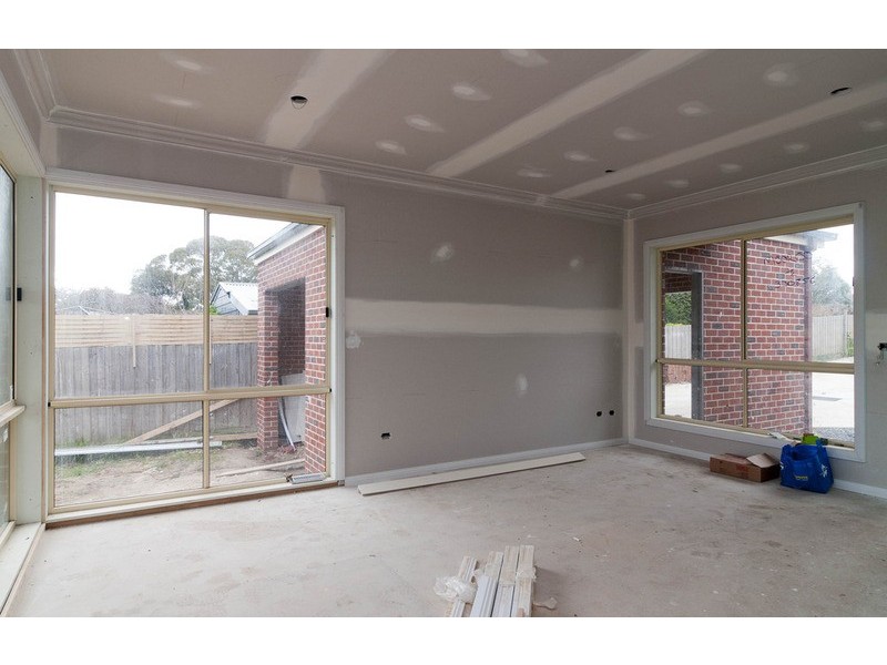 2/55 Blackburn Road, Mooroolbark VIC 3138