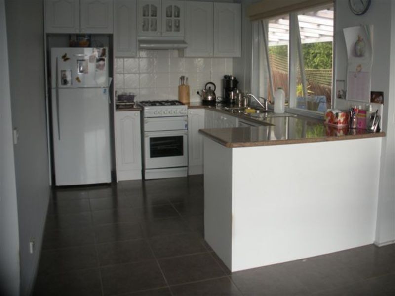 19 Chinook Crescent, Mooroolbark VIC 3138