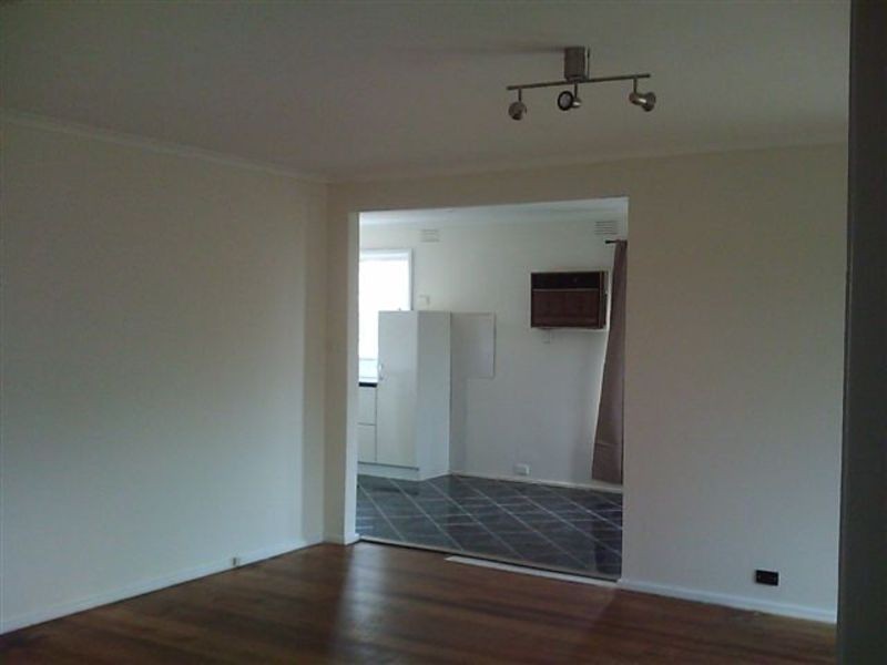 19 Chinook Crescent, Mooroolbark VIC 3138