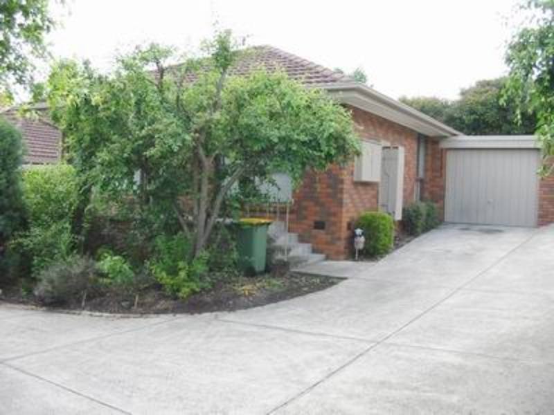 2/33 Felix Grove, Mooroolbark VIC 3138