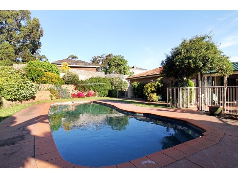 13-15 Royal Avenue, Mooroolbark VIC 3138