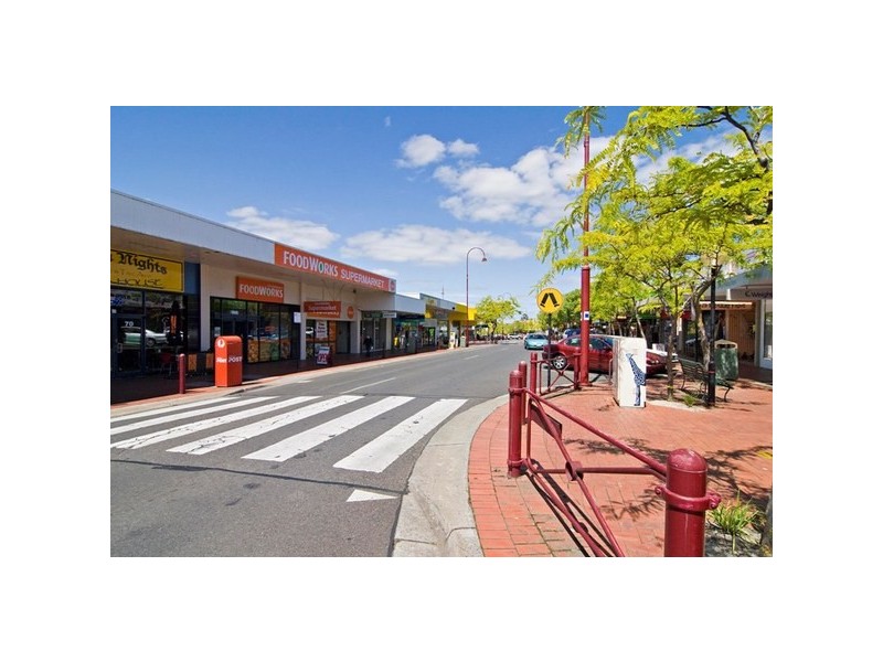 62 Main Street, Croydon VIC 3136
