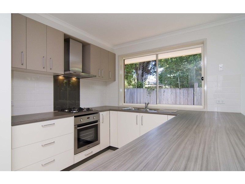 2/4 Joyce Street, Boronia VIC 3155